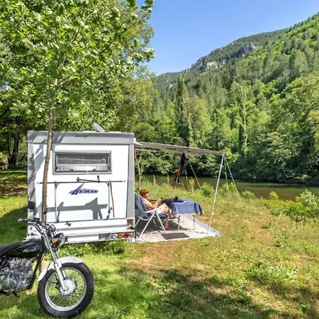 Parque de Campismo Mobil Confort Animaux Ok - 4 Pers. - Api-1-52-2305 Prades (Lozere)